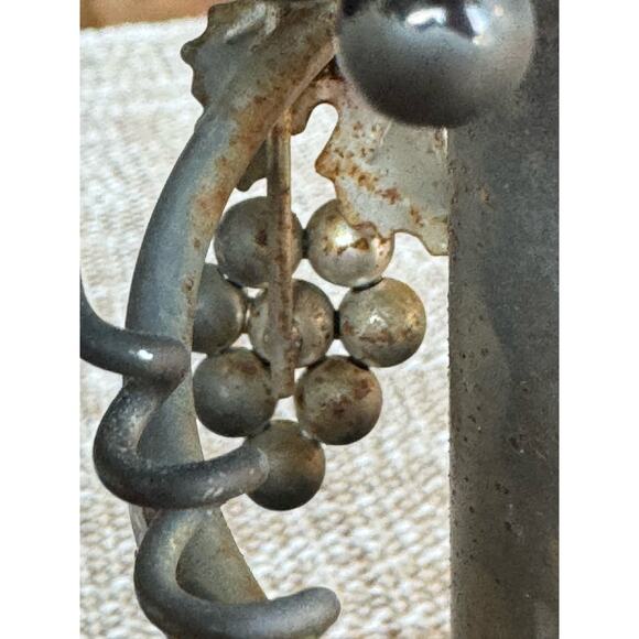 Vintage Spiral Grapevine Silver Tone Candle Holder - Picture 7 of 7